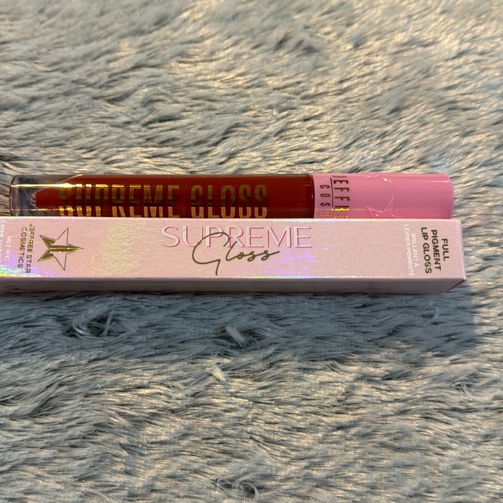 COPY - NWT Jeffree Star Full Pigment Wifey Lip Gloss - Picture 1 of 4